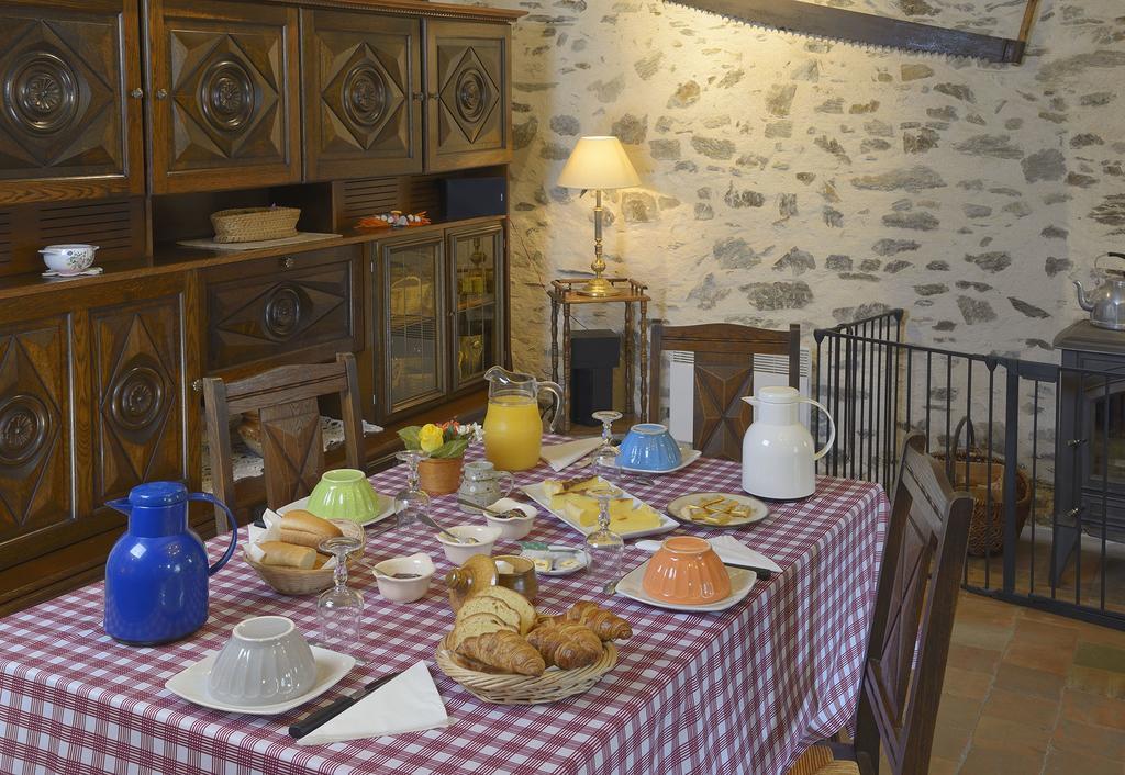 مبيت وإفطار Sainte-Gemme-dʼAndigné Domaine De La Cour المظهر الخارجي الصورة